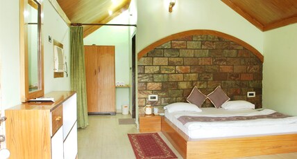 Corbett View Resort Room Type - Luxury Cottage (Garden Side)