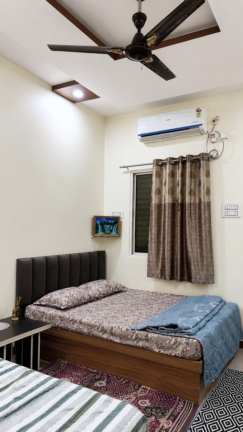 Jyotirmay Home stay - Tap to explore photos