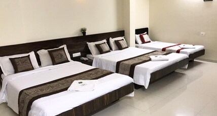 Hotel shivanand Room Type - 5 Bed AC Room