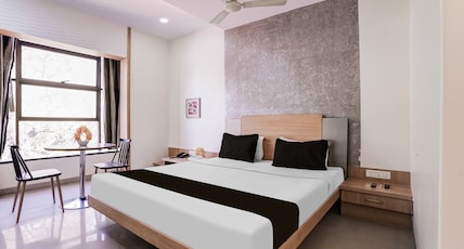 Super Townhouse Kranti Square Aurangabad Room Type - Premium Super Townhouse Kranti Square Aurangabad Room Type - Premium