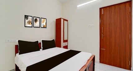 Collection O Prozone Mall Coimbatore Formerly Nira Residency Room Type - Deluxe