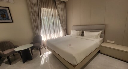 Jhansi Hotel Room Type - Superior Room