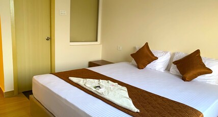 Hotel Ramakrishna Room Type - Lake View Room