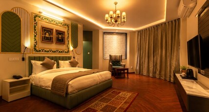 Hotel Indrahar Room Type - Super Deluxe