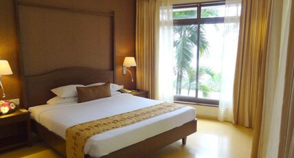 The Crown Goa Room Type - Suite Room with Balcony