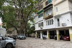 Domiva Vibe Lounge 1BHK Saket