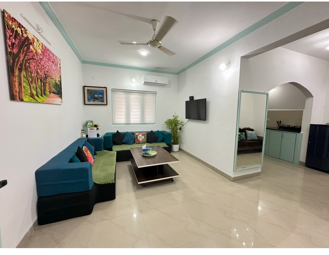 Breezy 1 BHK apartment near beach - Tap to explore photos