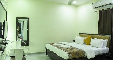 Hotel Ganga Regency Room Type - Premiere Room