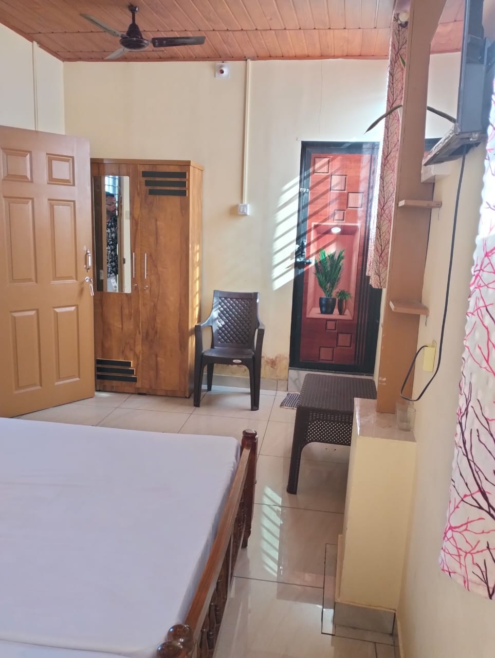 SREE PADAM DORMITORY - Tap to explore photos