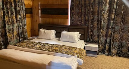 Costal Breeze Room Type - Room in a Cottage