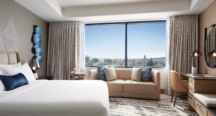 InterContinental Hotels BELLEVUE AT THE AVENUE Room Type - 1 King Premium City View