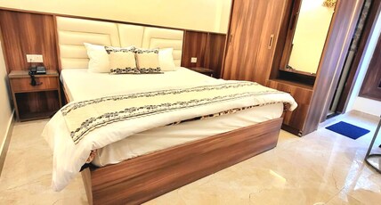 Kapoors Inn Room Type - Deluxe Room