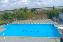 The Pugmark Jungle Lodge