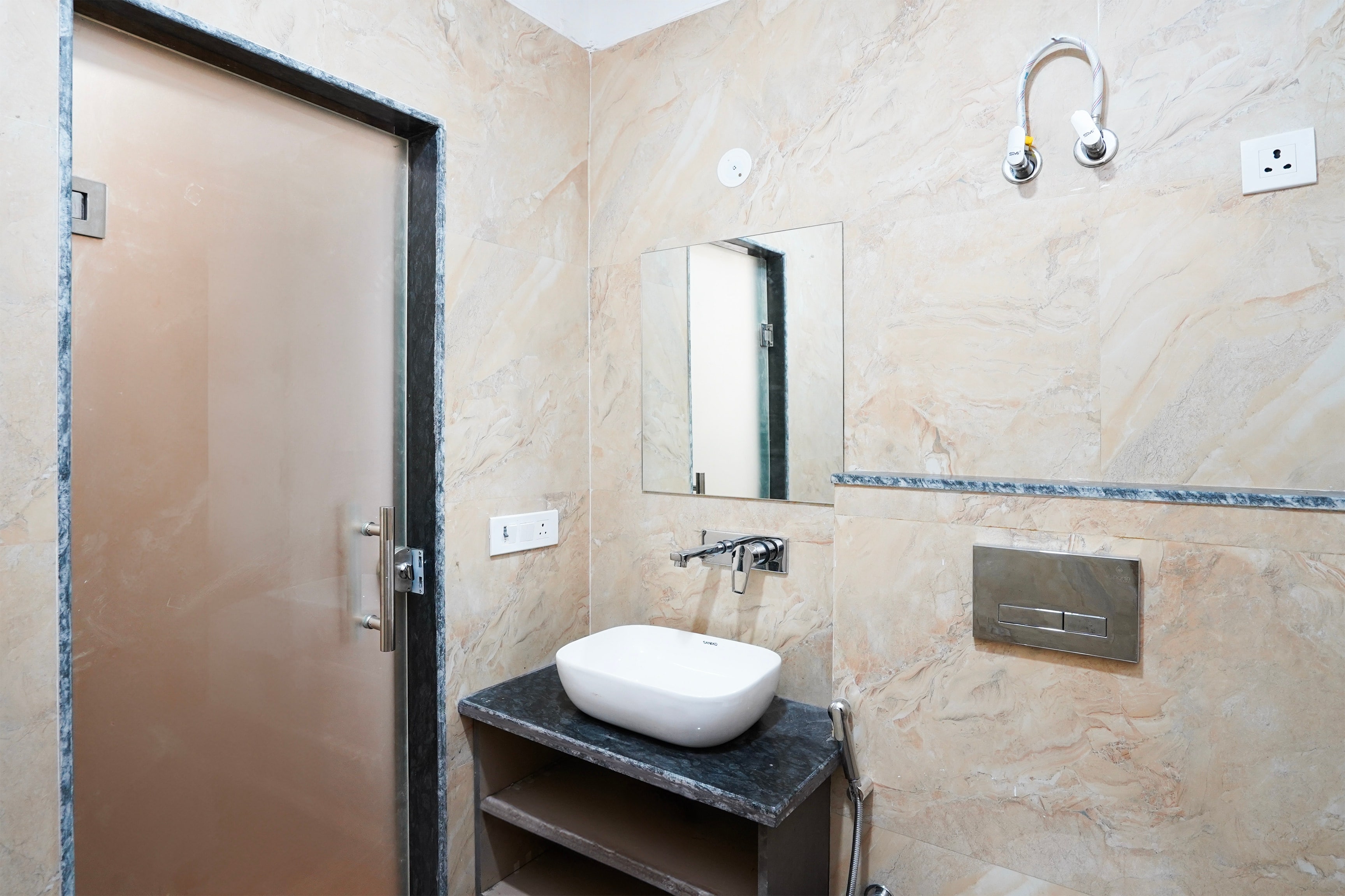 Hotel O Noida Sky Suites Sector 44 Near botanical metro - Tap to explore photos