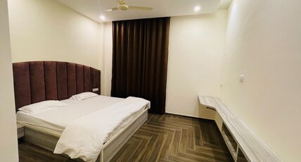 Madhuwan Palace And Hotel Room Type - Deluxe Room