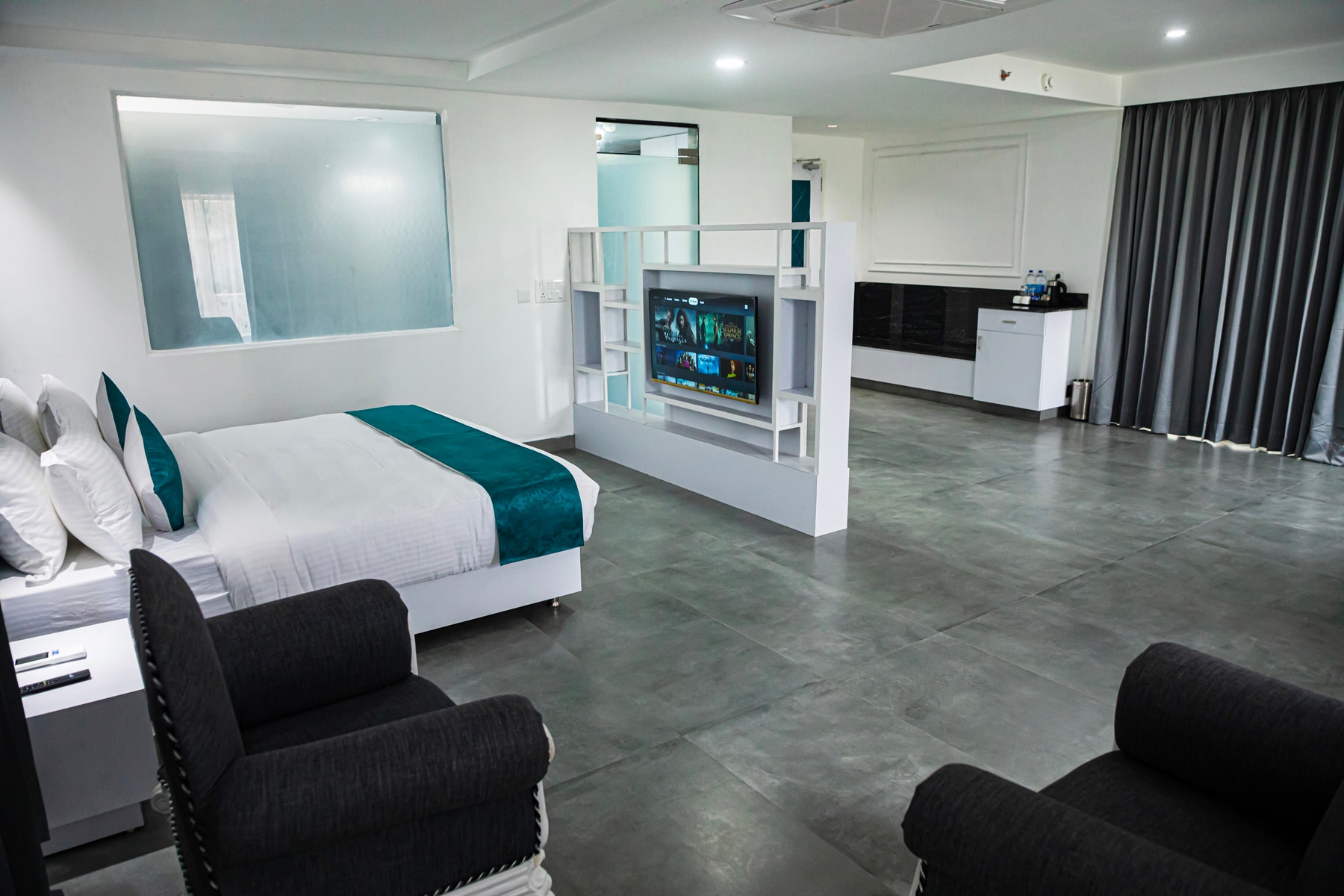 Vimala Regency - Tap to explore photos