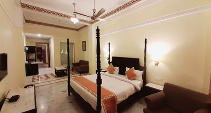 Umaid Palace - A Lakeside Resort - 25 minutes to Mehandipur Balaji & Chand Baori Abhaneri Room Type - Royal Deluxe