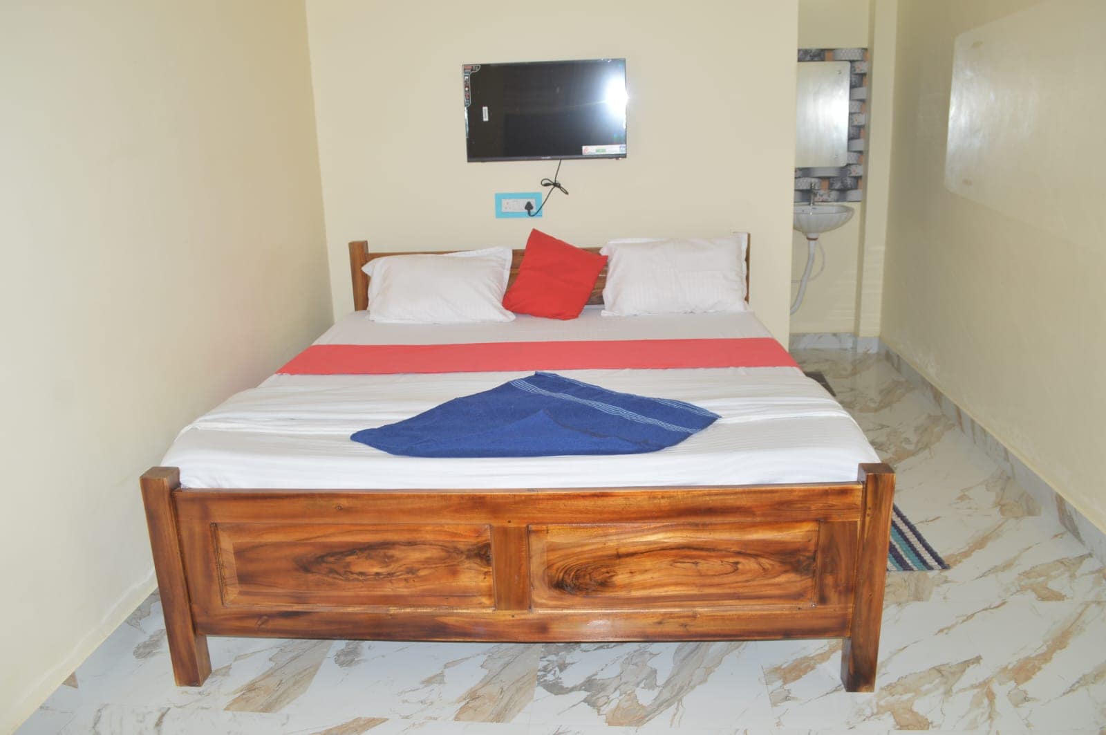 Kaibalya Nibas Homestay - Tap to explore photos