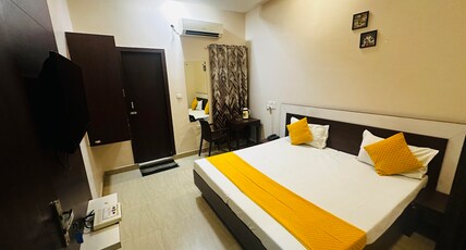 Hotel Sunshine Room Type - Deluxe Room