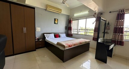 Hotel Sarang, Satara Room Type - Non AC Double Room