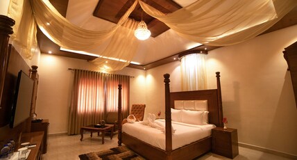 SRJungle Resort Room Type - Honeymoon Suite Cottages