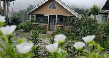 Rongo Shreya Homestay by StayApart Room Type - Quard Room