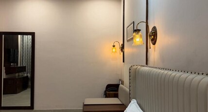 Hotel Utsav Room Type - Royal Room