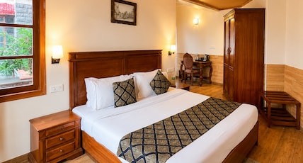 Wingait inn near Mall road by Eastlynn experiences Room Type - Deluxe Room with Valley View Wingait inn near Mall road by Eastlynn experiences Room Type - Deluxe Room with Valley View
