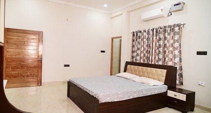 Surendra Villa Room Type - The Luxe Room | Majestic Balcony View