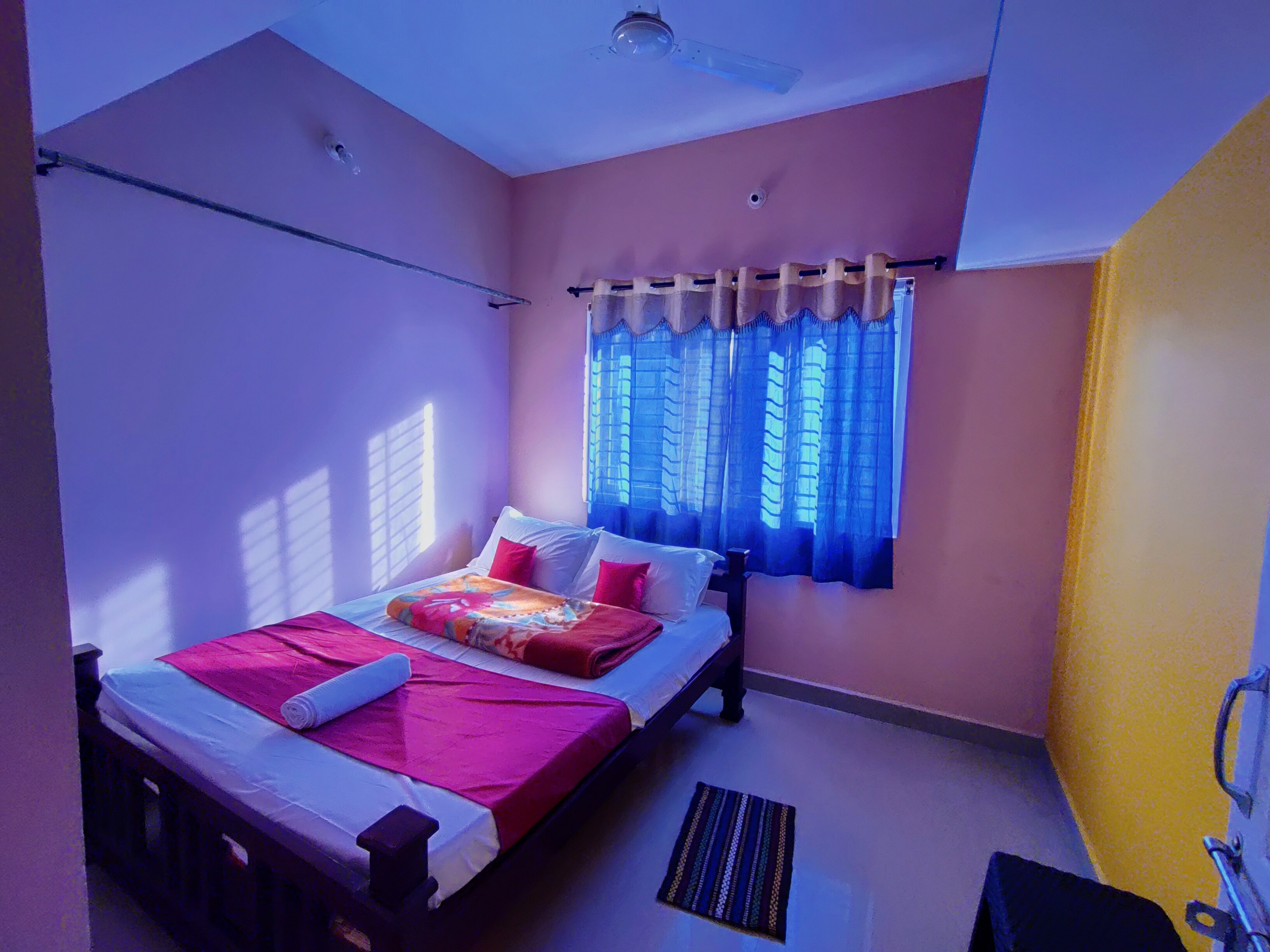GREEN VISTA HOME STAY - Tap to explore photos