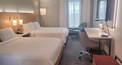 DoubleTree by Hilton Houston Westchase Room Type - 2 QUEEN BEDS