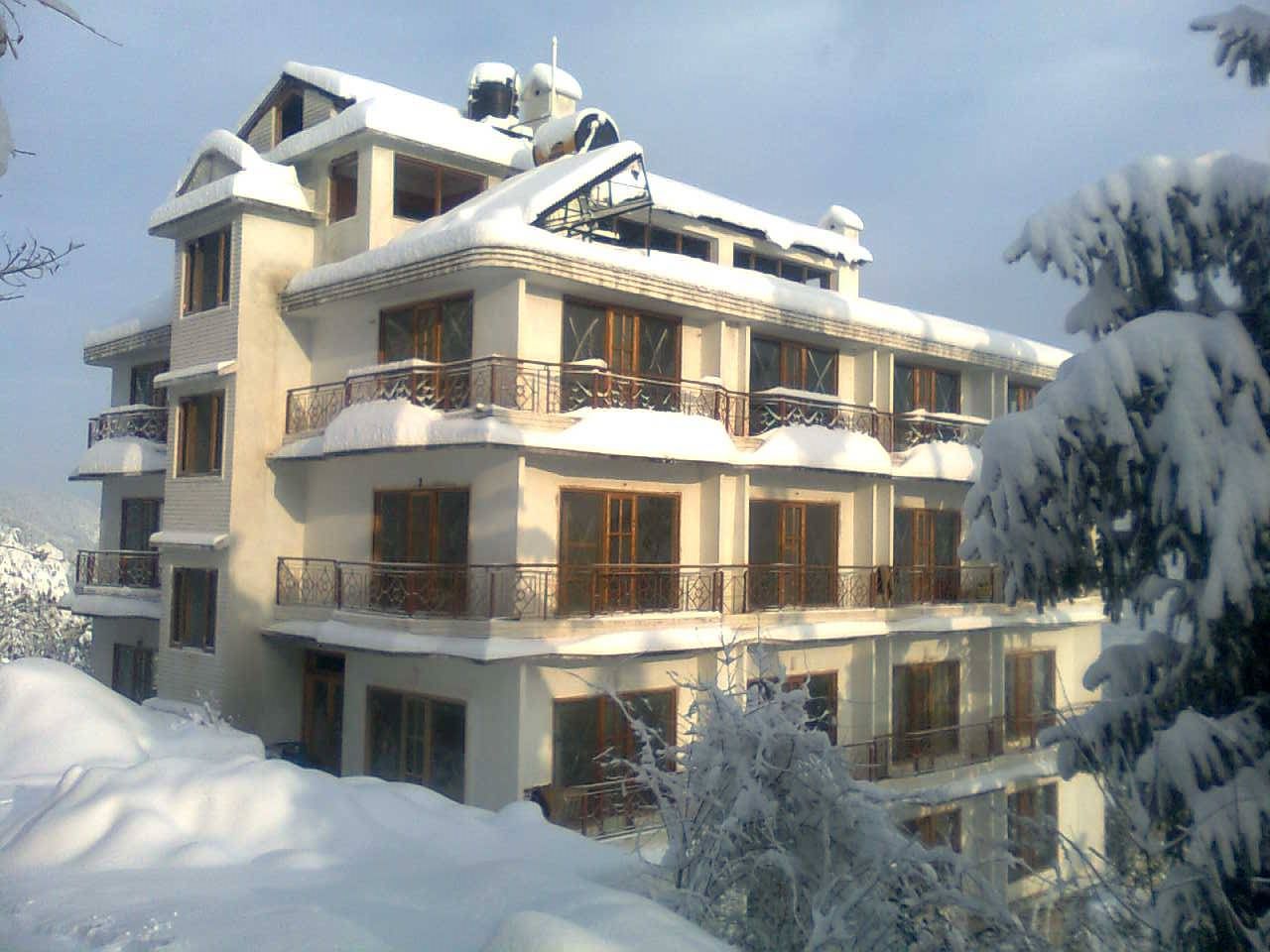 Hotel Himgiri - Tap to explore photos