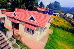 Mayura Holiday Home