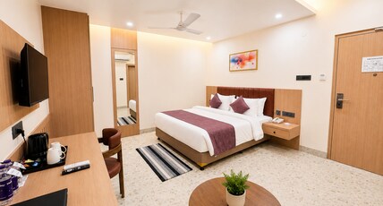 Vaishnavi Beacon Hotel Patna Room Type - Superior Room