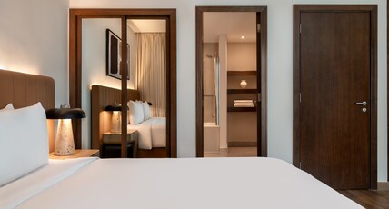 Staybridge Suites ABU DHABI - YAS ISLAND by IHG Room Type - Studio Suite Theme Park Access Staybridge Suites ABU DHABI - YAS ISLAND by IHG Room Type - Studio Suite Theme Park Access