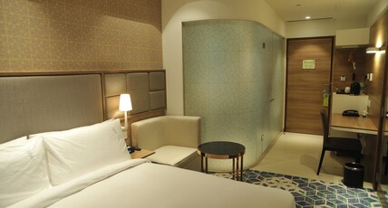 Holiday Inn Gurugram Sector 90 By IHG Room Type - Standard Room