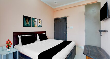 Collection O Dafi Crossway Varanasi Room Type - Classic