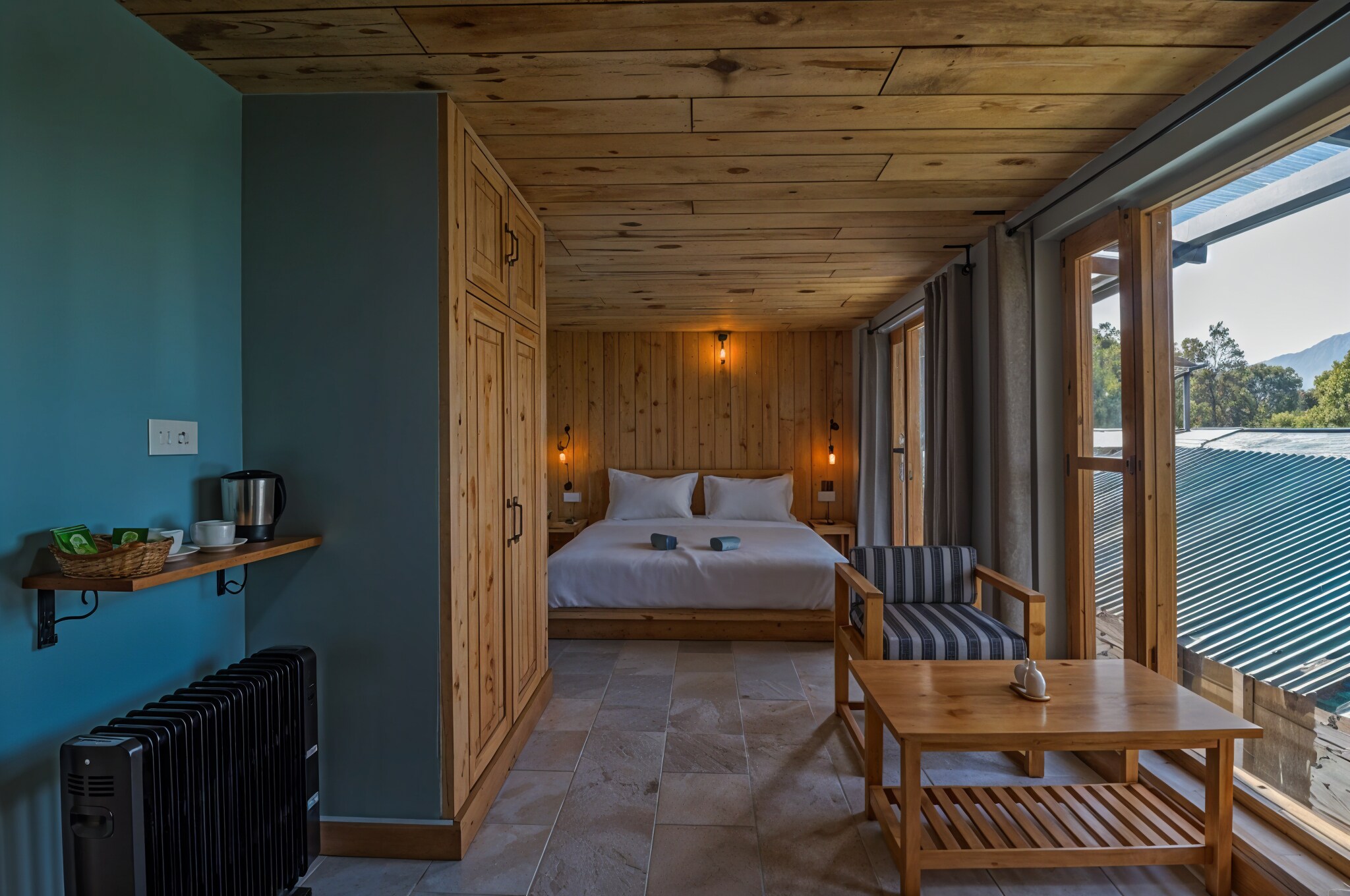 Kuriyana Stay |2BR| A Secluded Heaven by Homeyhuts - Tap to explore photos