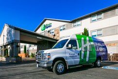 Holiday Inn Express & Suites EVERETT