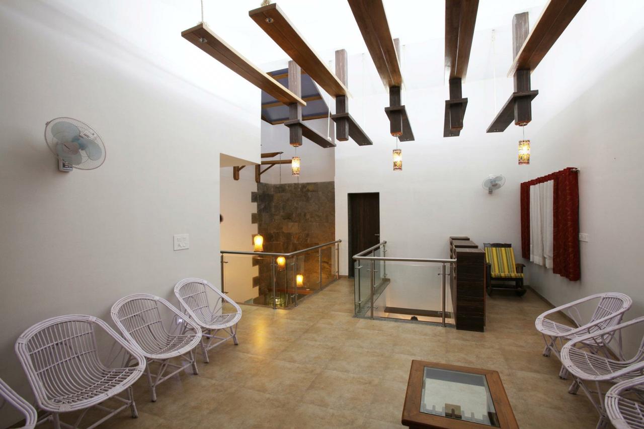 Shakuntal Bungalow | 3 BHK Luxury Villa - Tap to explore photos