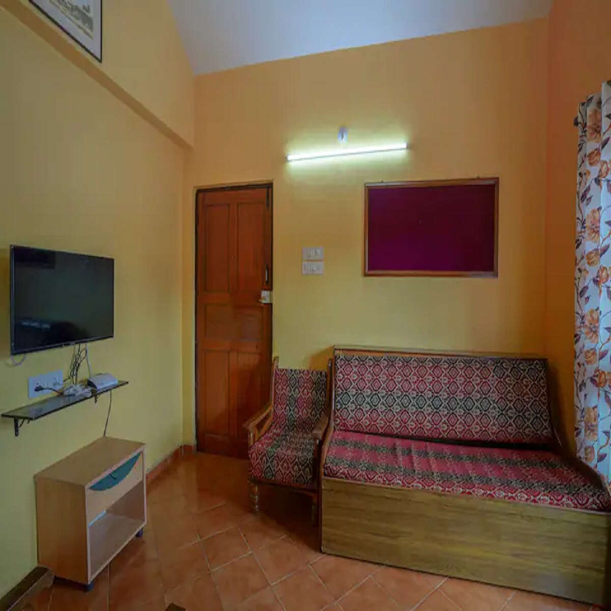 Lotus 2 Bedrooms Beach side AC Apartment with Pool - Tap to explore photos