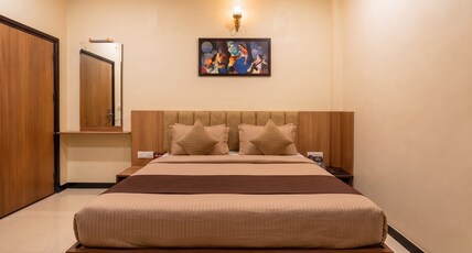 Urban Galaxy Room Type - Comfort Deluxe Room