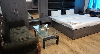 HOTEL K AND Y Room Type - Single AC suit Room