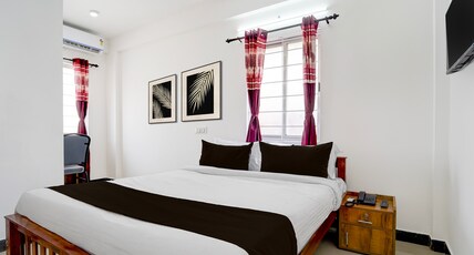 Super Collection O KCT IT Park Formerly Impression Inn Room Type - Classic