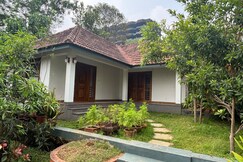 Bluewoods Homestay Cozy Nature Stay