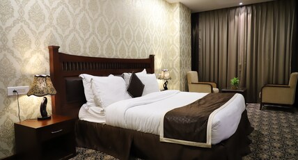 Hotel VRC Room Type - Royal Room