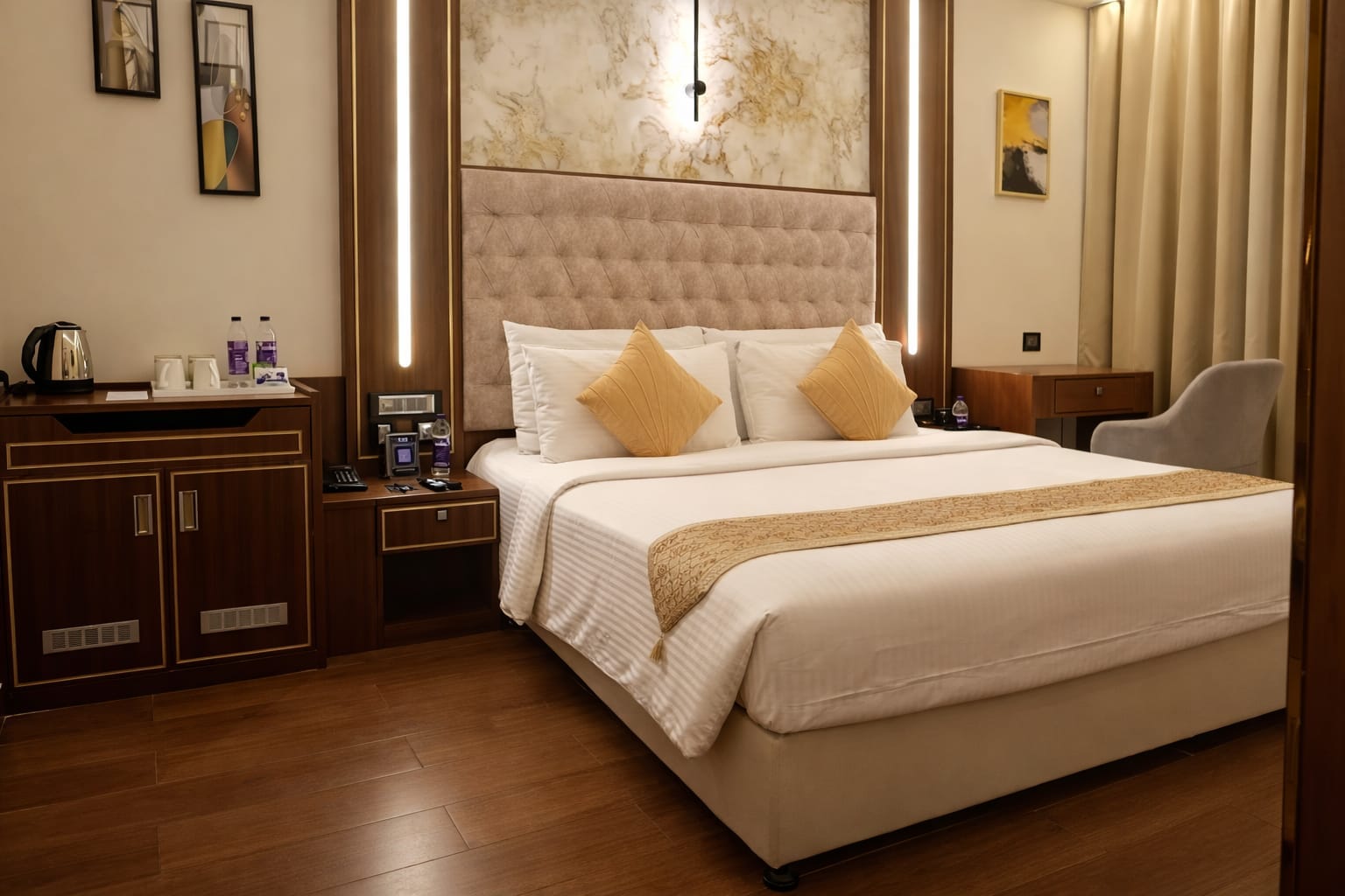 Hotel Saj Luciya - Tap to explore photos