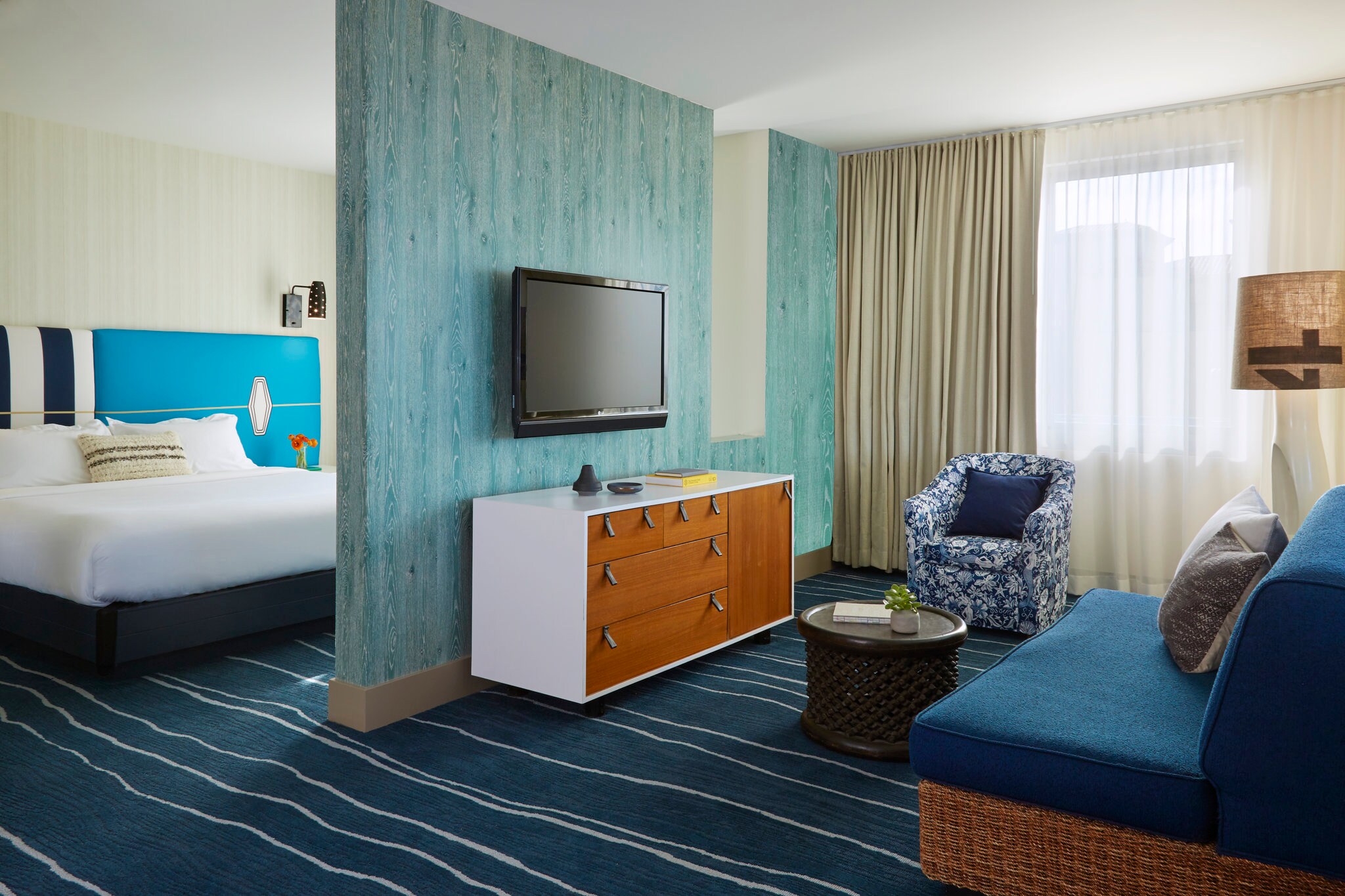Kimpton SHOREBREAK RESORT, an IHG hotel - Tap to explore photos