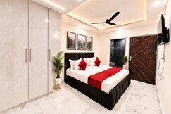 Mauryan Signature Hotel NHPC Metro