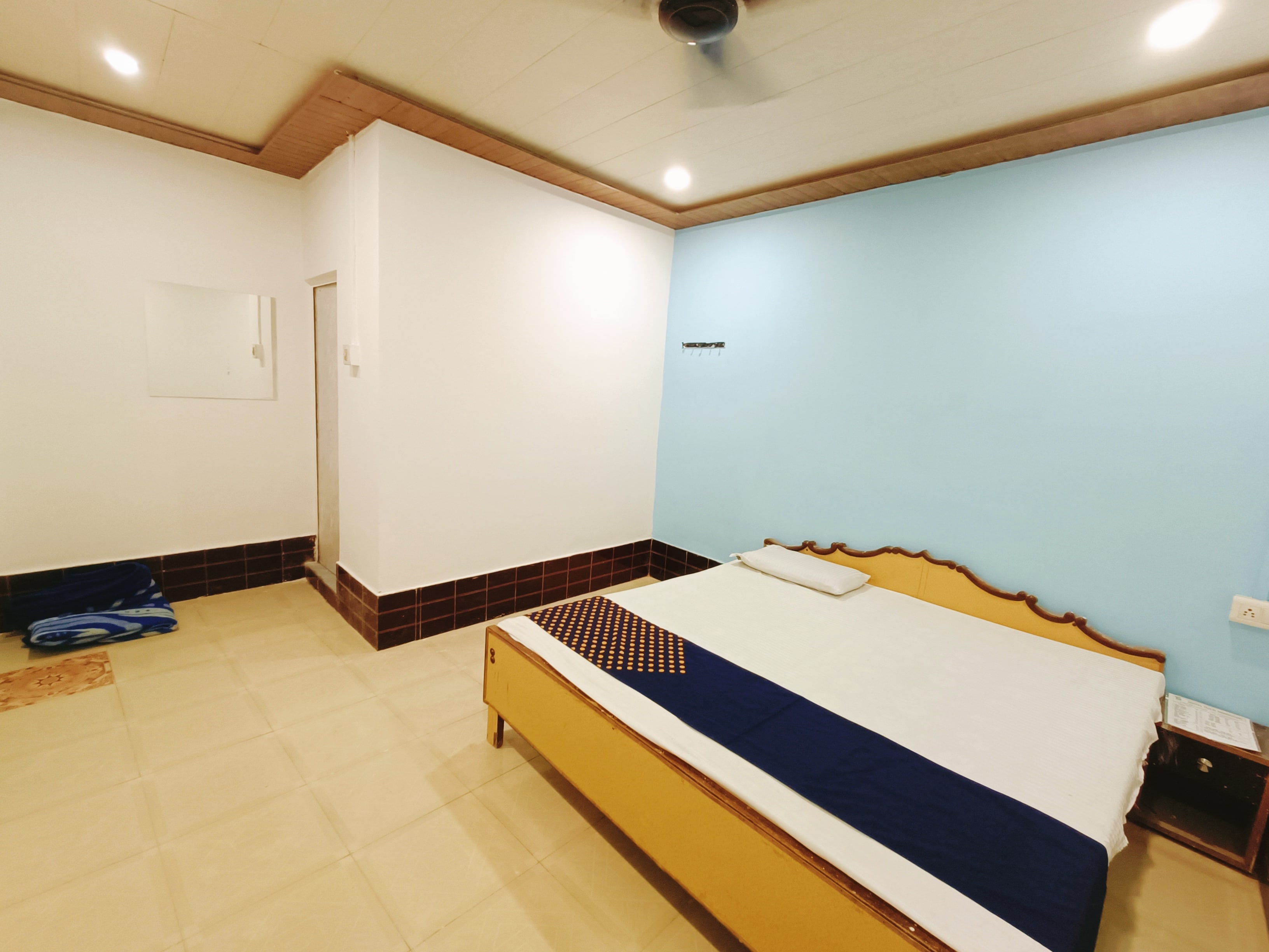 Hotel Tulsi Swaroop - Tap to explore photos